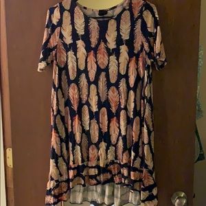 Agnes & Dora Feather shirt